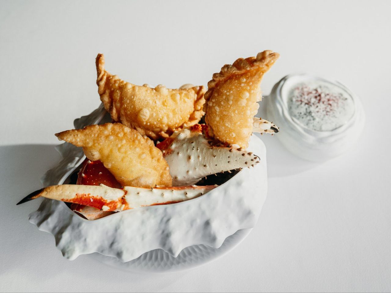 Уральские пирожки «посикунчики» стали набирать популярность после того, как их попробовали Стивен Уиткофф и Джаред Кушнер Уральские пирожки «посикунчики» стали набирать популярность после того, как их попробовали Стивен Уиткофф и Джаред Кушнер