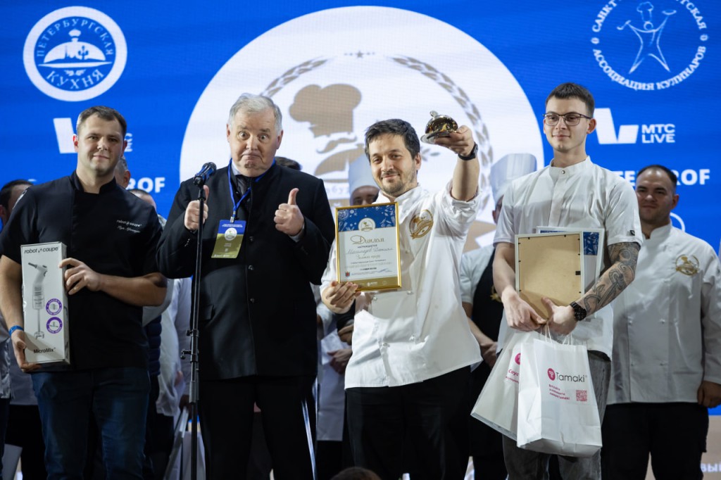 photo_2025-11-17_05-37-04.jpg photo_2025-11-17_05-37-04.jpg